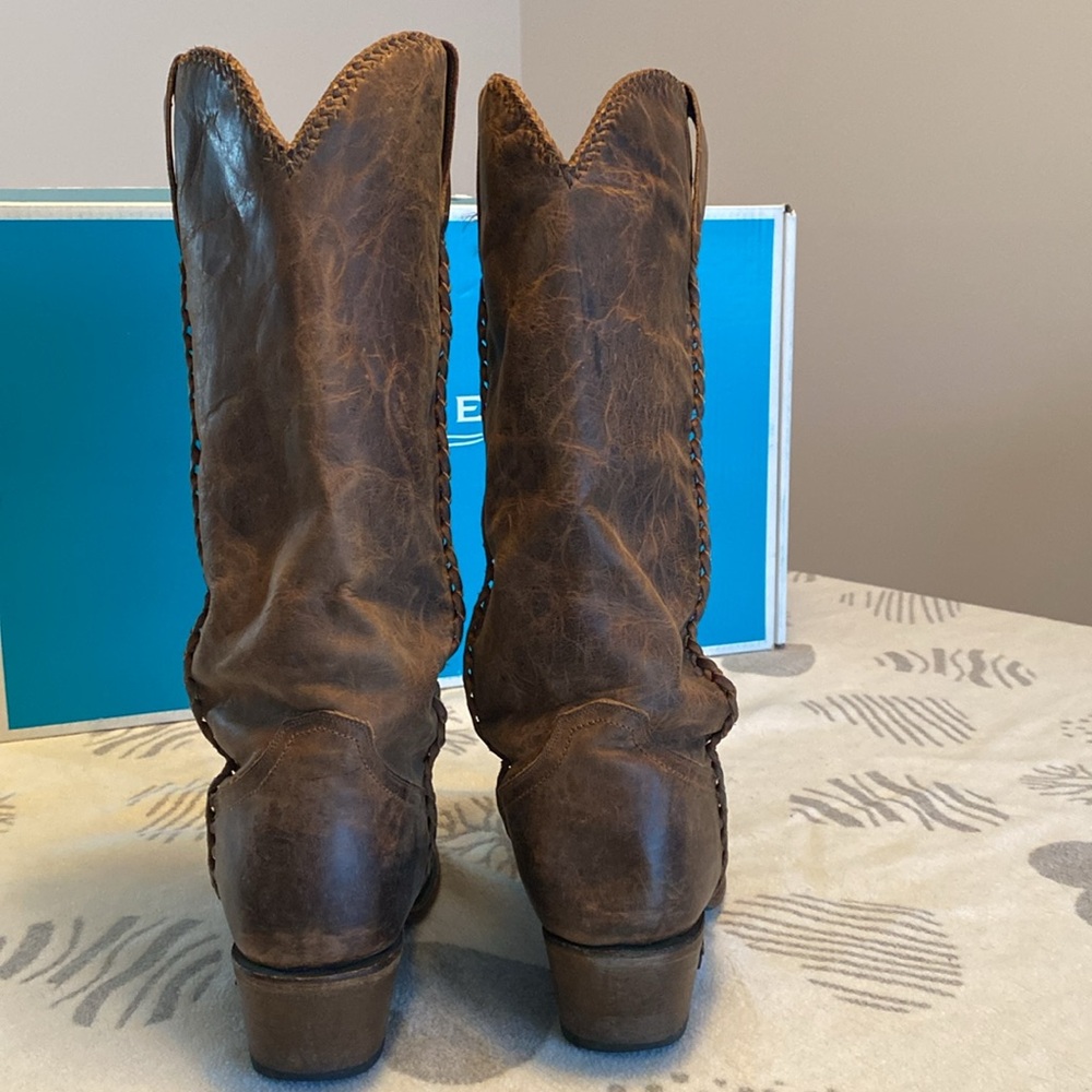 Women's Brown Leather Western Boots - Picture 4 of 15
